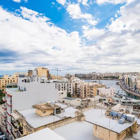 Private Penthouse & Terrace * Saint Julian's